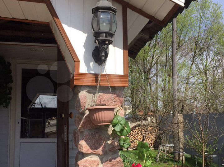 Дом 100 м² на участке 6 сот.