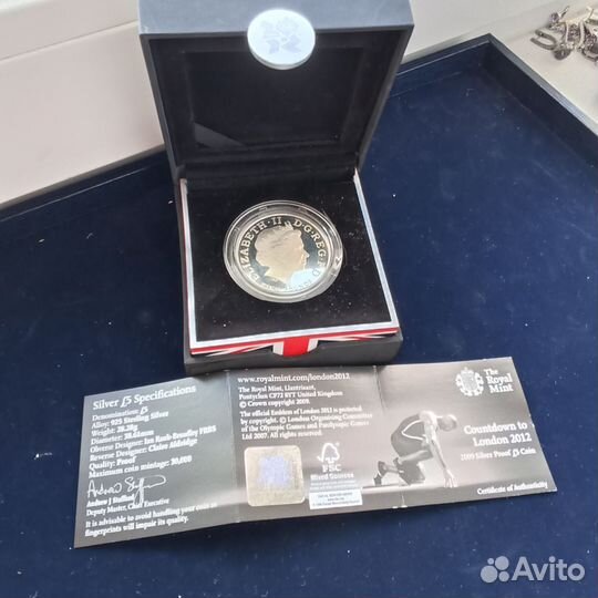 Монета серебро Елизавета