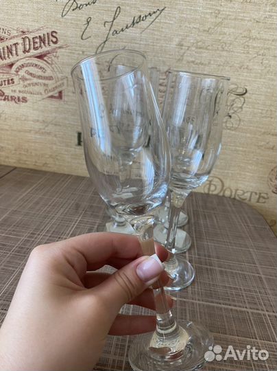 Бокалы для шампанского