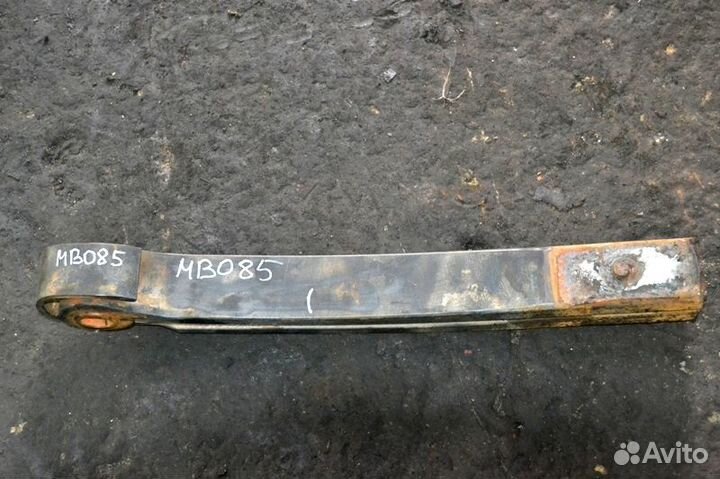 Полурессора вспомогательного моста, левая mercedes