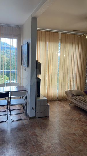 Дом 65 м² на участке 5 сот.