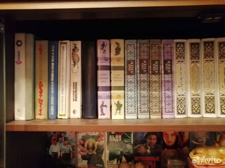 Продам книги