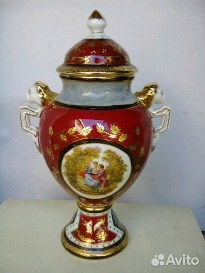 Цветочные вазы