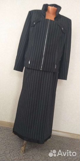 Костюм деловой 56-52 из трёх предметов