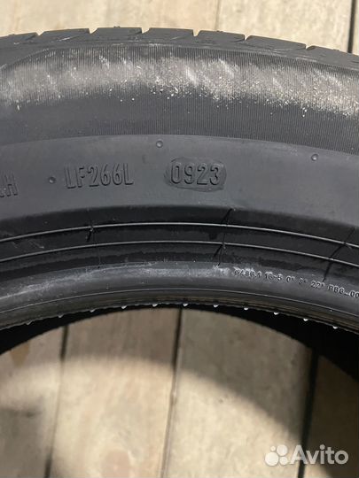 Pirelli Powergy 235/50 R19 90V