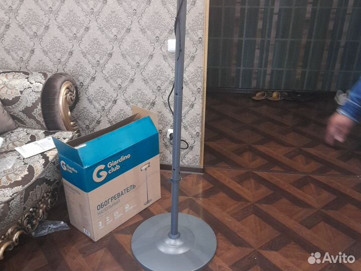 Обогреватель напольный