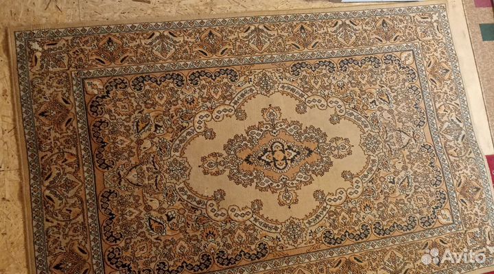 Ковёр жаккардовый