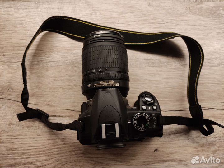 Зеркальный фотоаппарат Nikon d3100