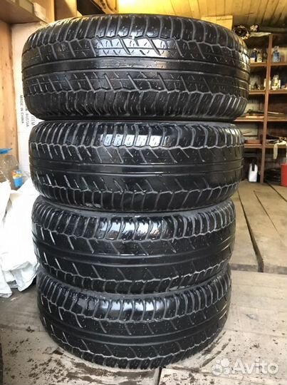Dunlop Grandtrek AT20 265/65 R17