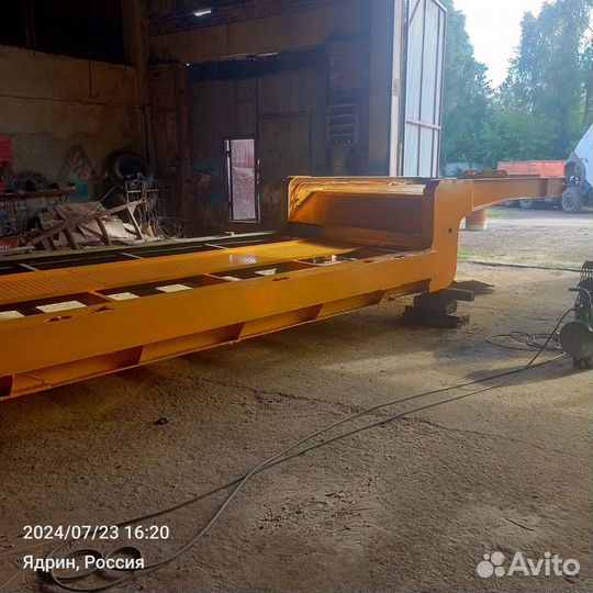 Полуприцеп трал (тяжеловоз) HOYNER Трал (тяжеловоз), 1999