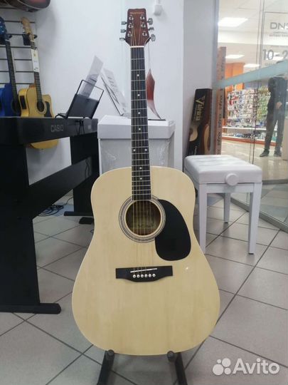 Гитара новая