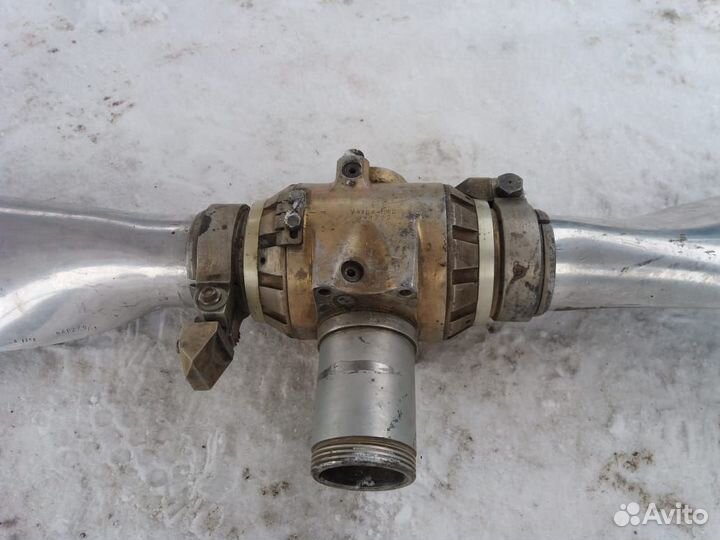 Винт двухлопастныйчешской компании Авиа пропеллер