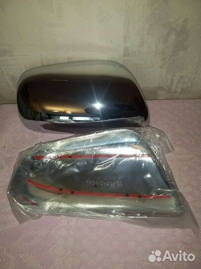 Накладки на зеркала.хром.тойота