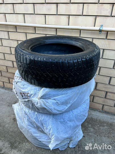 Michelin X-Ice North 225/60 R17