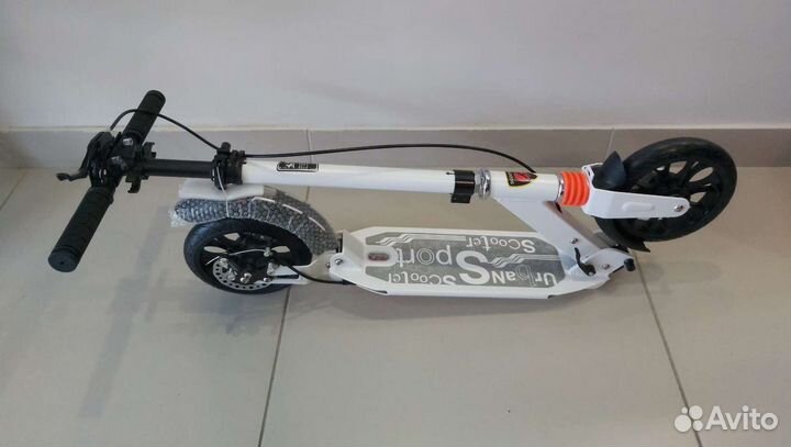 Городской самокат urban с ручным дисковым тормозом