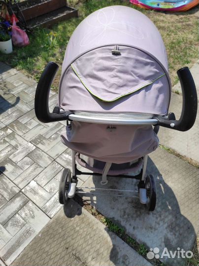 Прогулочная коляска