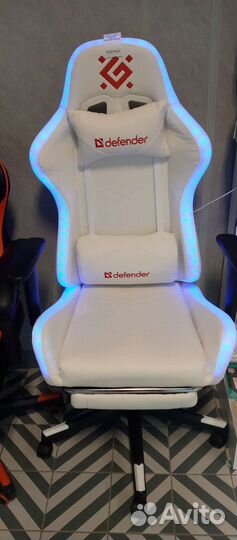 Игровое кресло Defender watcher