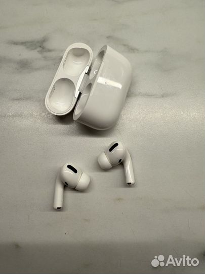 AirPods pro оригинал