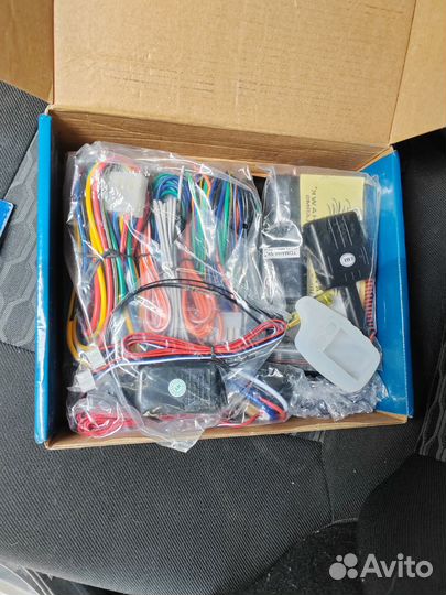 Автосигнализация Tomahawk tw9010