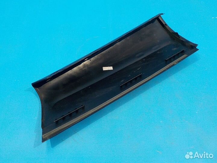 Накладка средней стойки правой land rover Freeland