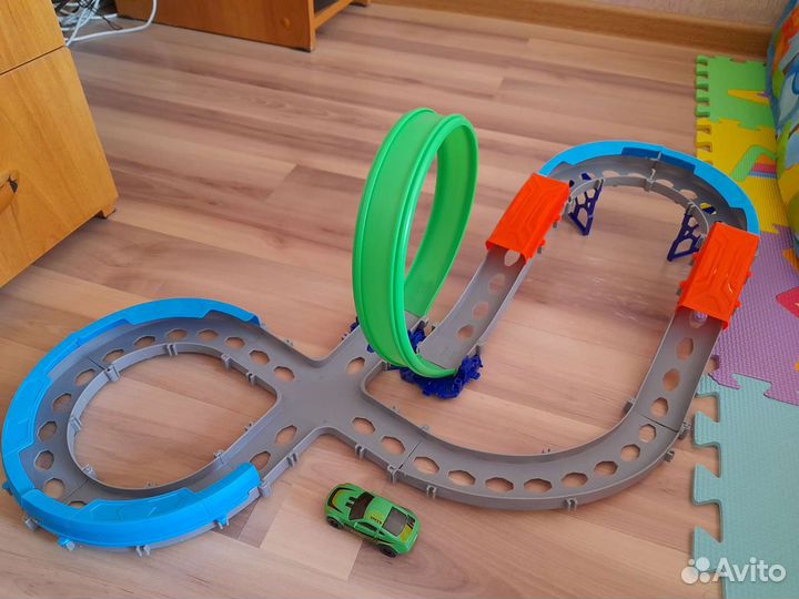 Игрушка автотрек