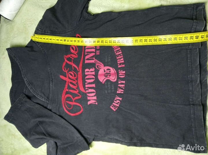 Свитера для мальчика 104р