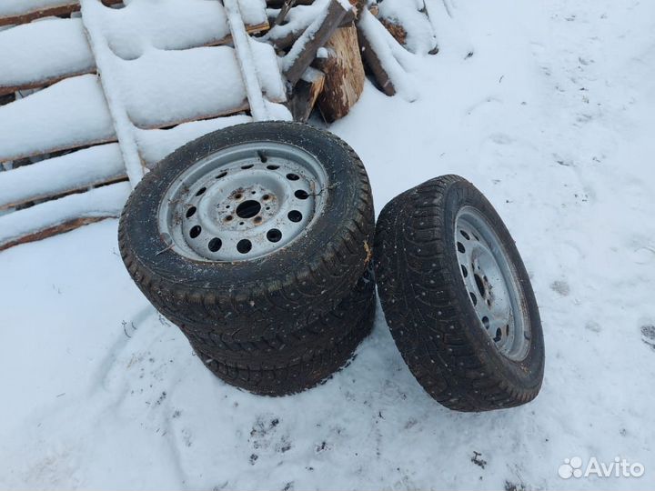 Зимняя резина r14 бу