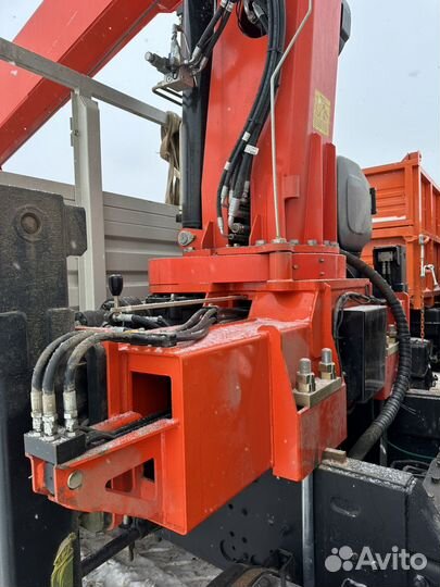 Бортовой грузовик КАМАЗ 65207 с КМУ Kanglim, 2016