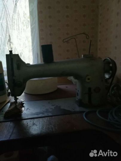Швейная машина