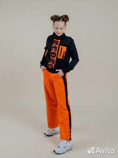 Спортивный костюм для девочки р. 146-152