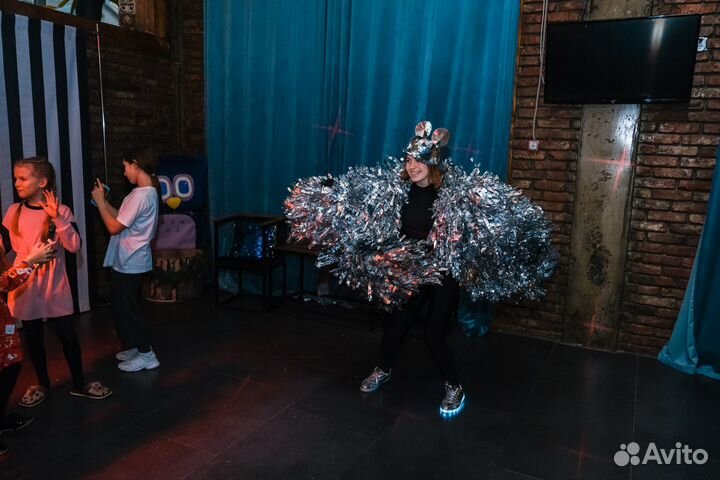 Дискотека, бумажное шоу, поролоновое шоу, неон-шоу