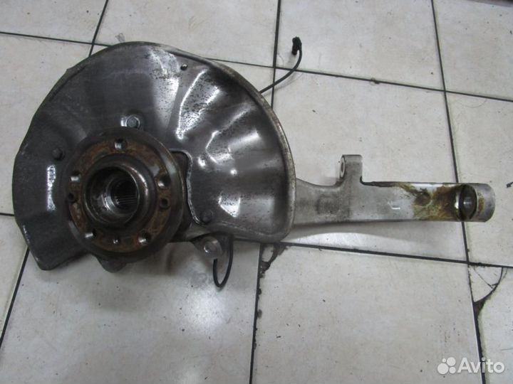 Кулак поворотный передний левый w292 coupe GLE-c