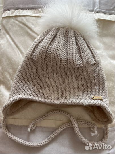 Шапка для девочки шерстяная