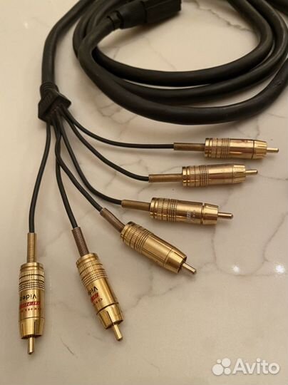 Аудио видео кабель Oehlbach 6 RCA-Scart