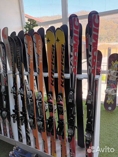 Горнолыжное снаряжение