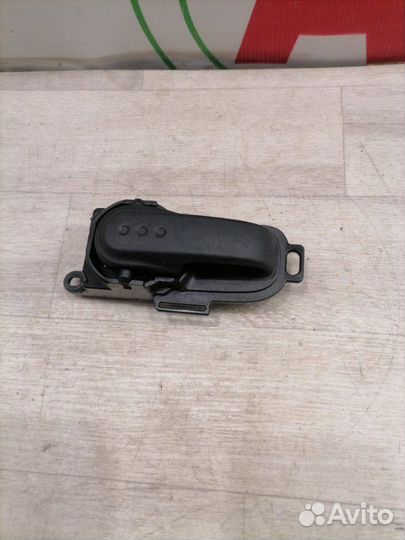 Ручка двери внутренняя левая Nissan Note E11