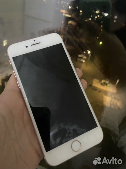 iPhone 7, 32 ГБ