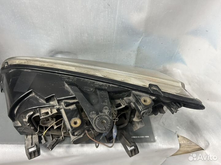 Фара передняя правая ford focus 2