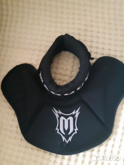 Защита шеи для вратаря хоккей