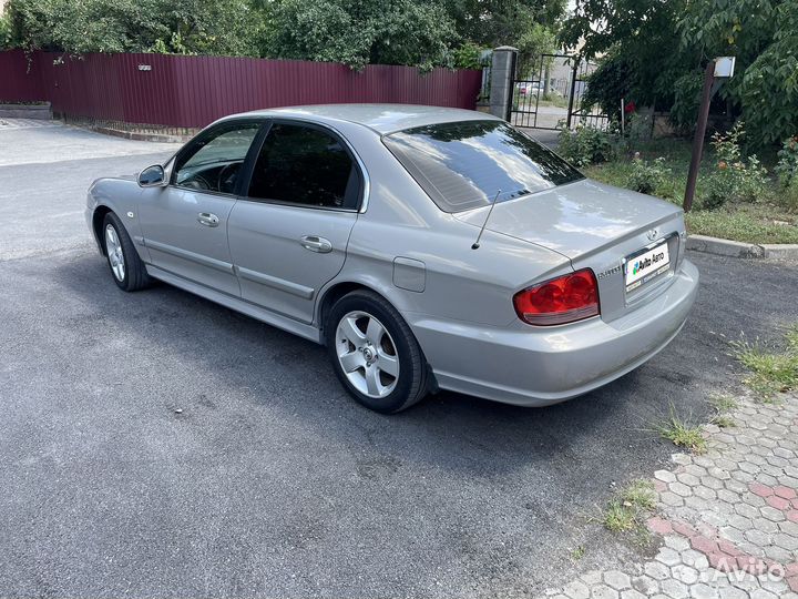 Hyundai Sonata 2.0 МТ, 2008, 271 420 км