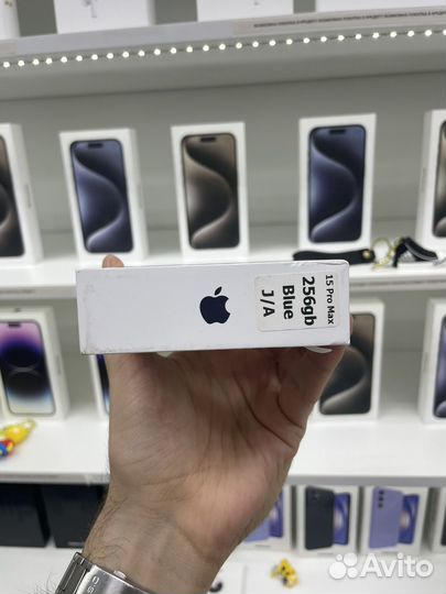 iPhone 15 Pro Max, 256 ГБ