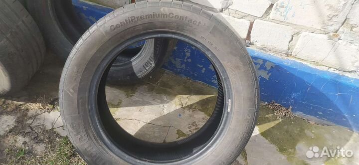 Continental ContiPremiumContact 5 205/55 R16