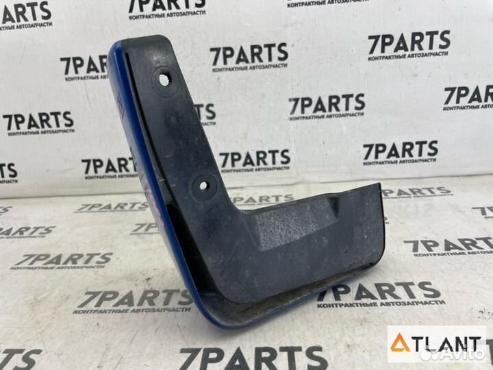 Брызговик передний правый subaru impreza