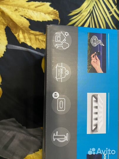 Надувной матрас с насосом и 2 падушками новый