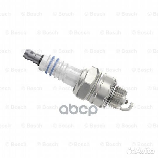 Свеча зажигания WR 8 BC+ 0 242 229 657 Bosch
