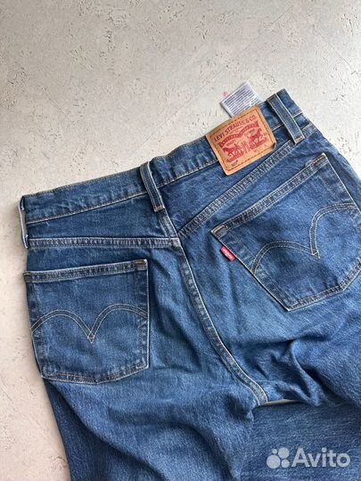 Женские джинсы levis 501