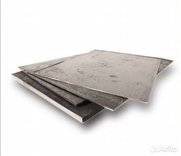 Рубка листового металла от 2 до 6 мм на гильотине