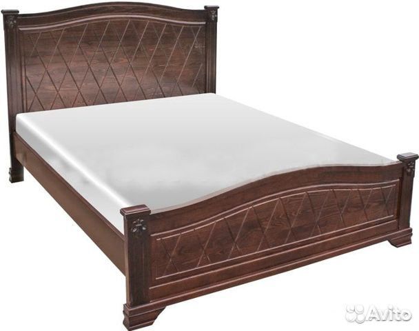 Лотона. Кровать из массива сосны