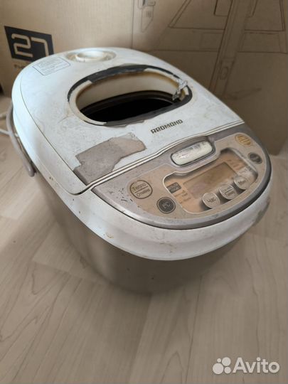 Мультиварка redmond рабочая на запчасти