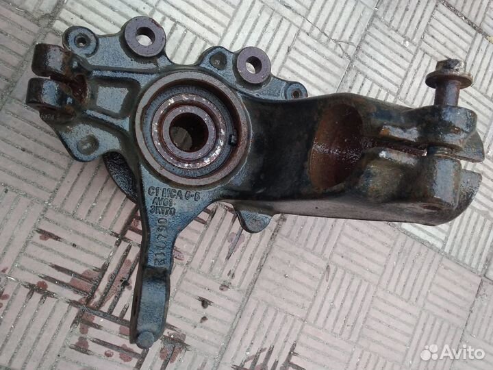 Ford Focus 3 поворотный кулак